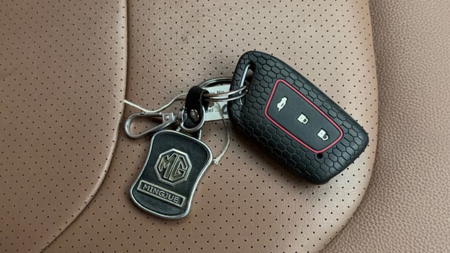 View MG Hector Plus Image 20 Used MG Hector Plus Image 20