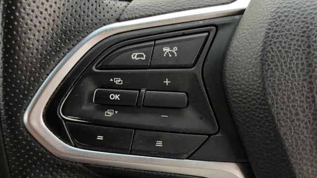 View MG Hector Plus Image 3 Used MG Hector Plus Image 3