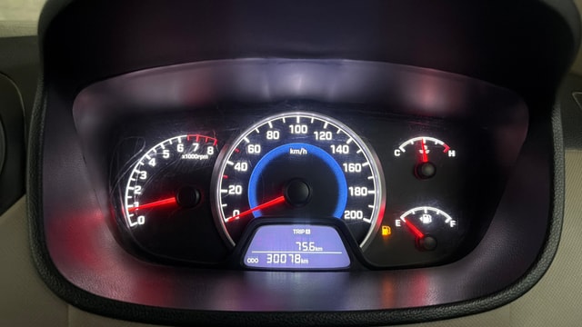 View Hyundai Grand i10 Image 34 Used Hyundai Grand i10 Image 34