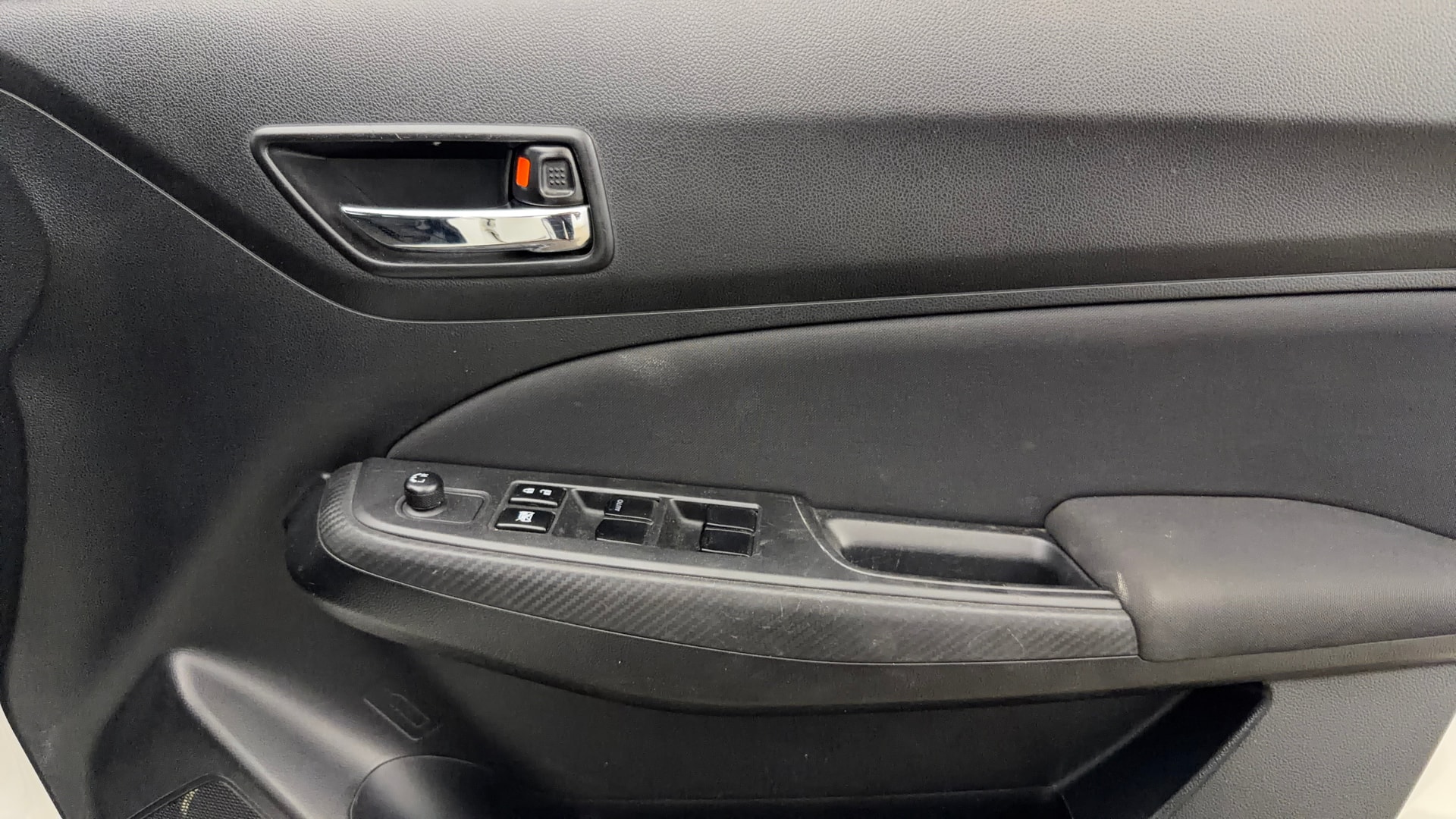 View 2023 Maruti Suzuki 1000 Base Variant Image 32 Used 2023 Maruti Suzuki 1000 Base Variant Image 32