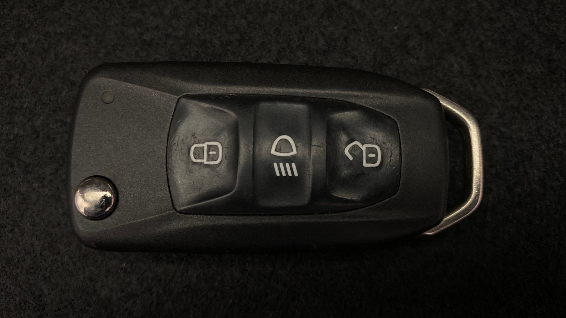 View 2025 Tata Tiago Revotorq XB Image 27 Used 2025 Tata Tiago Revotorq XB Image 27