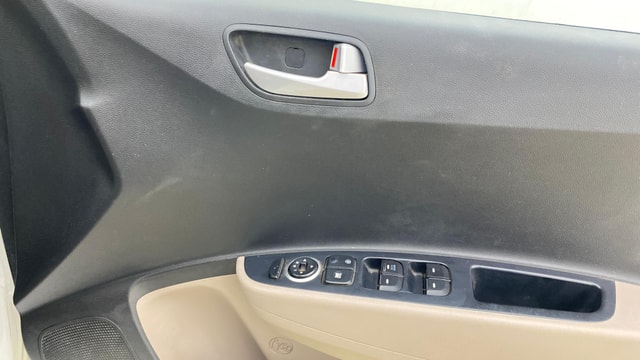 View Hyundai Xcent Image 32 Used Hyundai Xcent Image 32