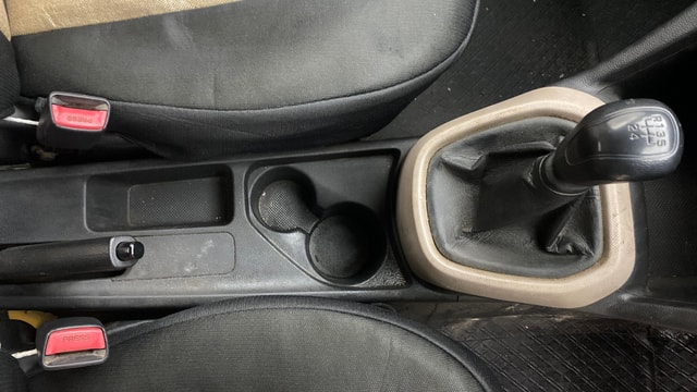 View Hyundai Grand i10 Image 37 Used Hyundai Grand i10 Image 37