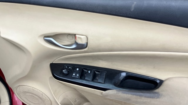 View Toyota Yaris Image 33 Used Toyota Yaris Image 33