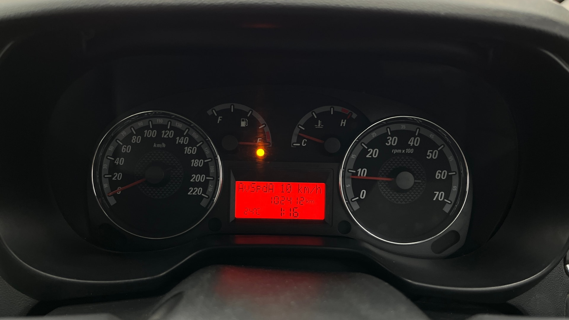 View 2013 Fiat Grande Punto 1.3 Emotion Pack 90 HP Image 33 Used 2013 Fiat Grande Punto 1.3 Emotion Pack 90 HP Image 33