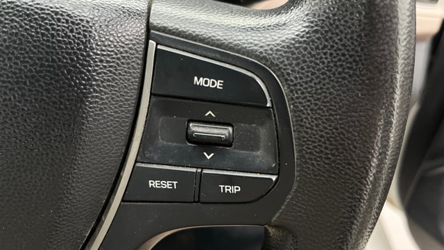 View Hyundai Elite i20 Image 3 Used Hyundai Elite i20 Image 3