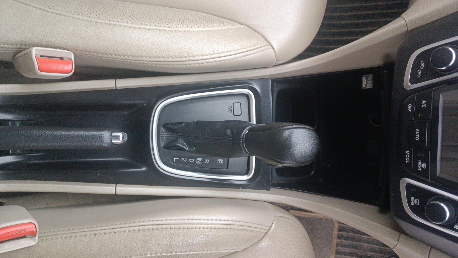 View 2019 Maruti Suzuki 1000 Base Variant Image 41 Used 2019 Maruti Suzuki 1000 Base Variant Image 41