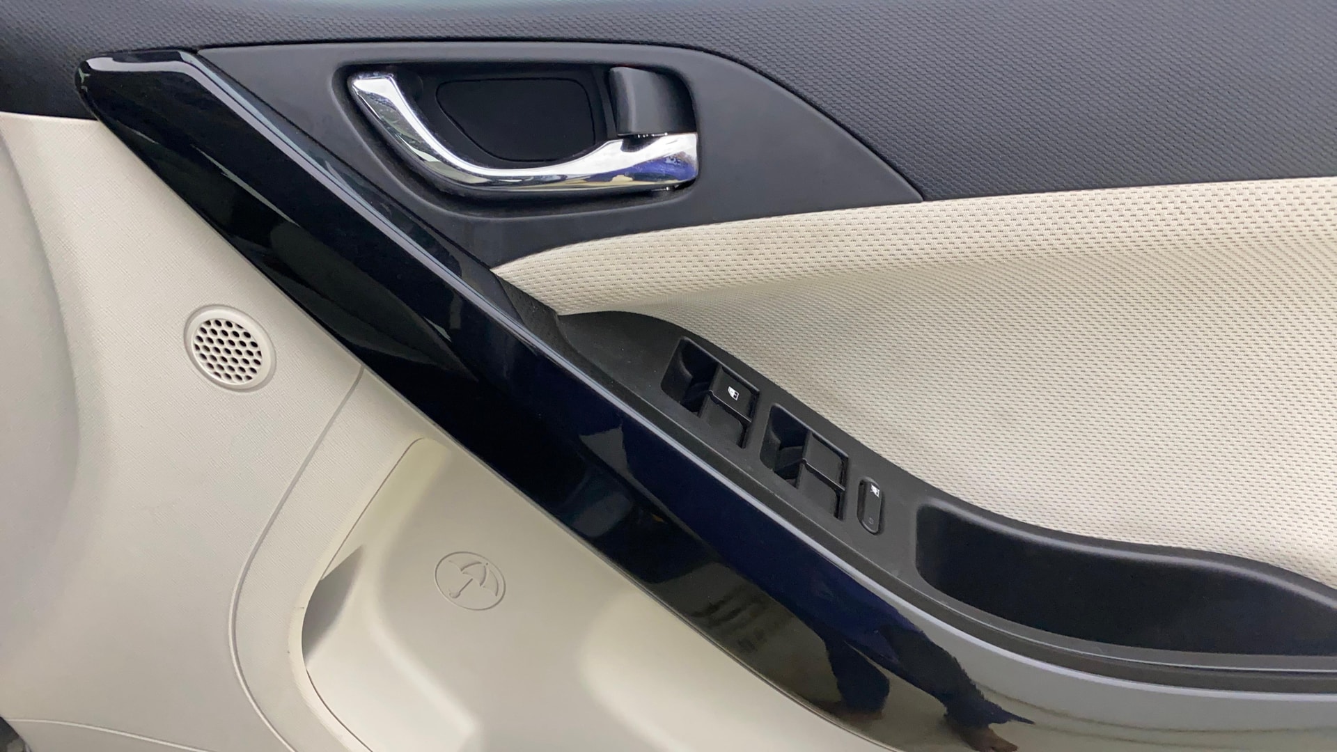View 2023 Tata Nexon Revotron XE Image 35 Used 2023 Tata Nexon Revotron XE Image 35