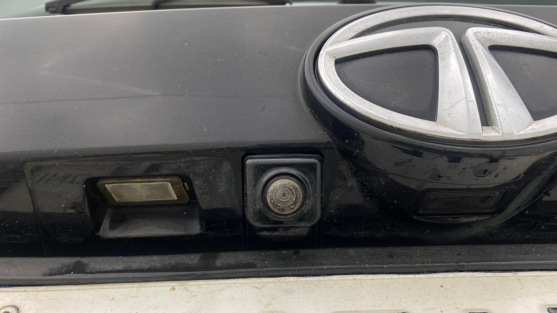 View 2021 Tata Safari XZA Plus Image 16 Used 2021 Tata Safari XZA Plus Image 16