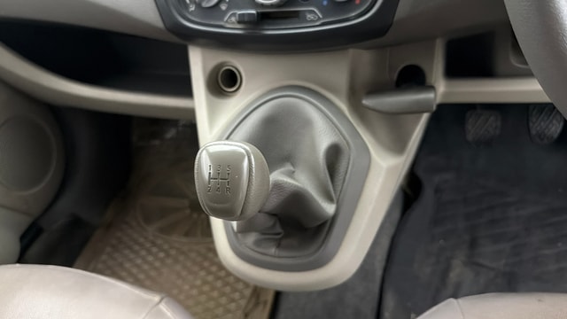 View Datsun Go Image 37 Used Datsun Go Image 37