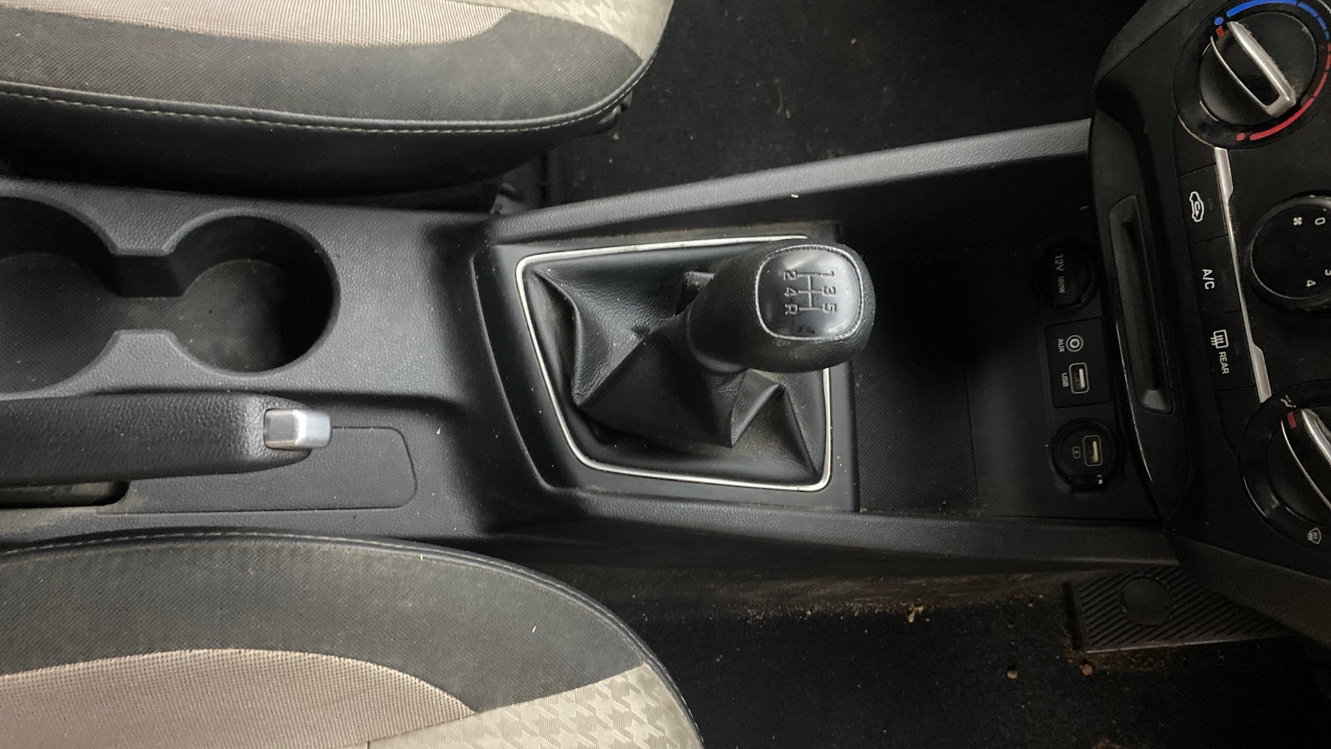 View 2019 Hyundai Elite i20 1.2 Sportz Plus Petrol Image 39 Used 2019 Hyundai Elite i20 1.2 Sportz Plus Petrol Image 39