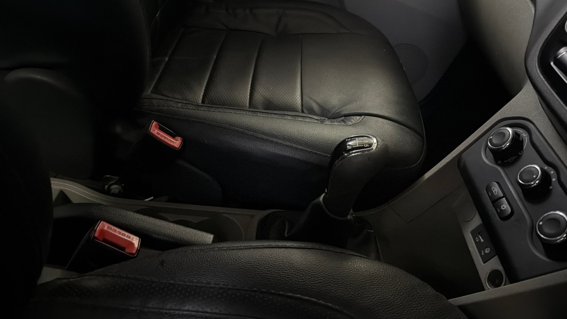 View 2019 Tata Tiago Revotorq XB Image 37 Used 2019 Tata Tiago Revotorq XB Image 37