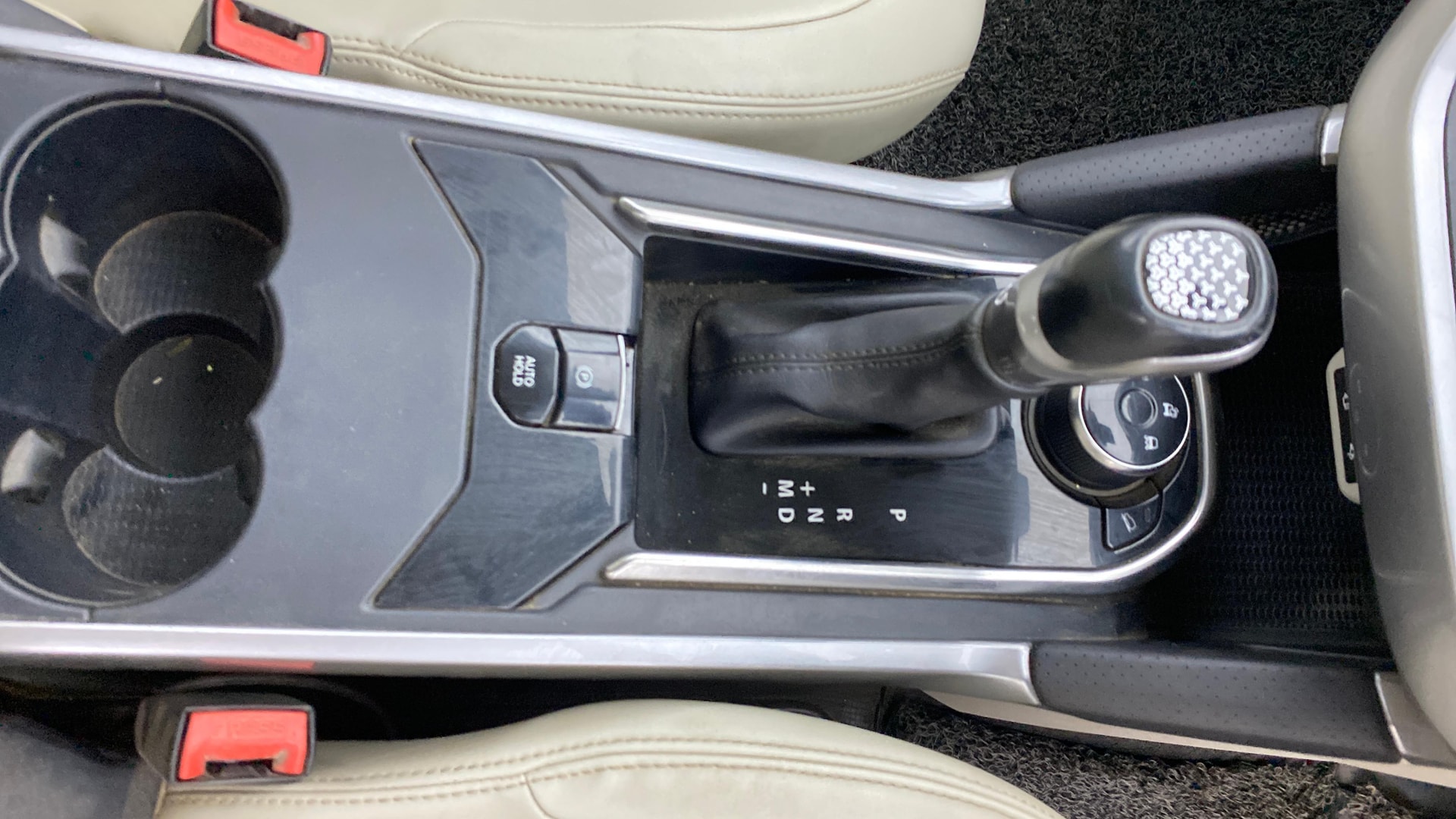 View 2021 Tata Safari XZA Plus Image 44 Used 2021 Tata Safari XZA Plus Image 44