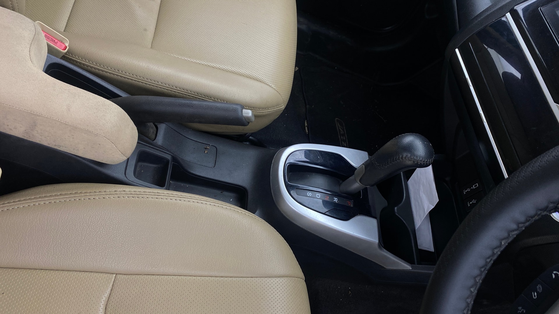 View 2018 Honda Jazz E MT Diesel Image 40 Used 2018 Honda Jazz E MT Diesel Image 40