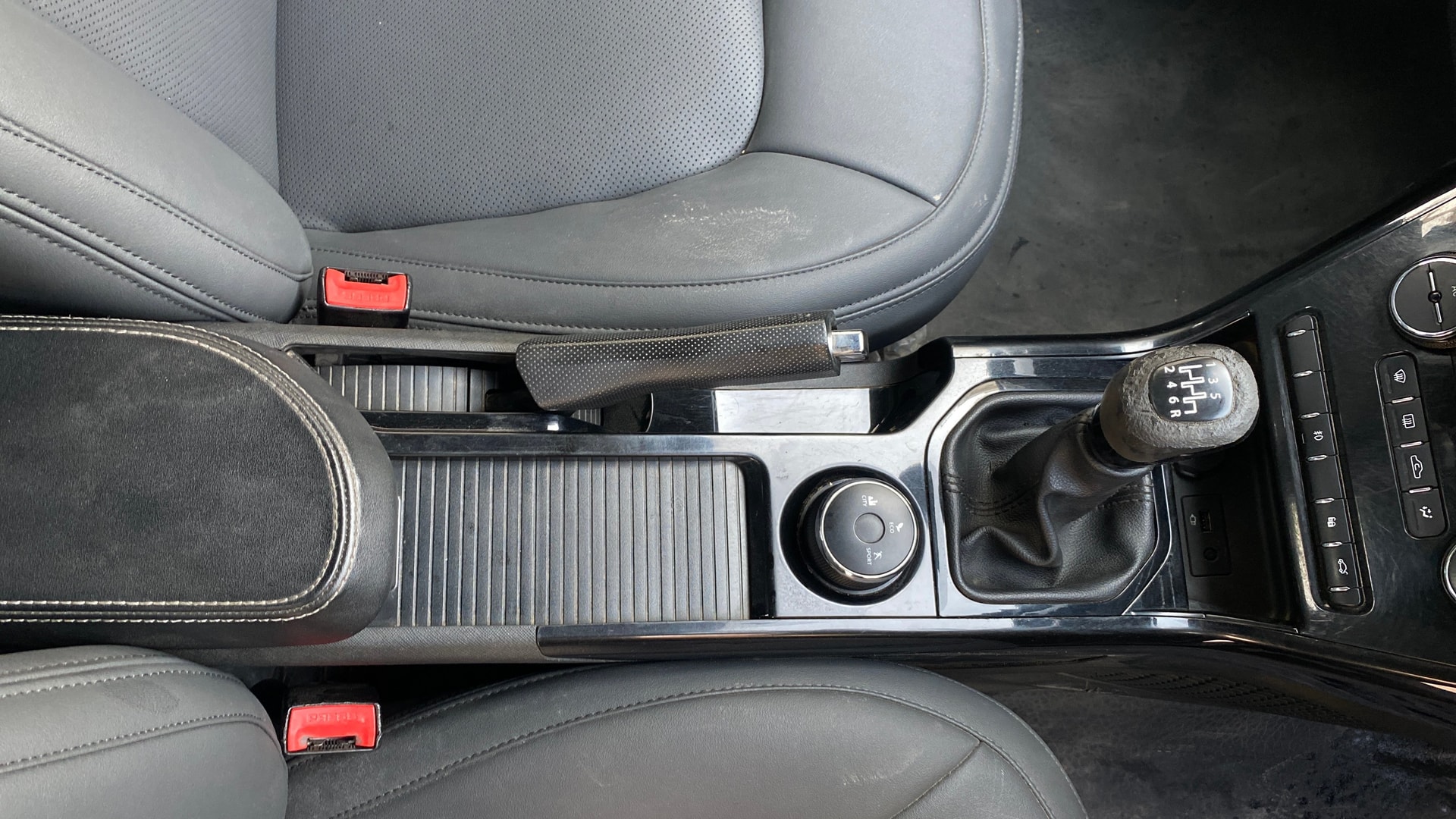 View 2021 Tata Nexon Revotron XE Image 39 Used 2021 Tata Nexon Revotron XE Image 39