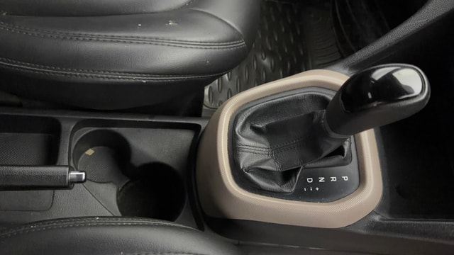 View Hyundai Grand i10 Image 38 Used Hyundai Grand i10 Image 38