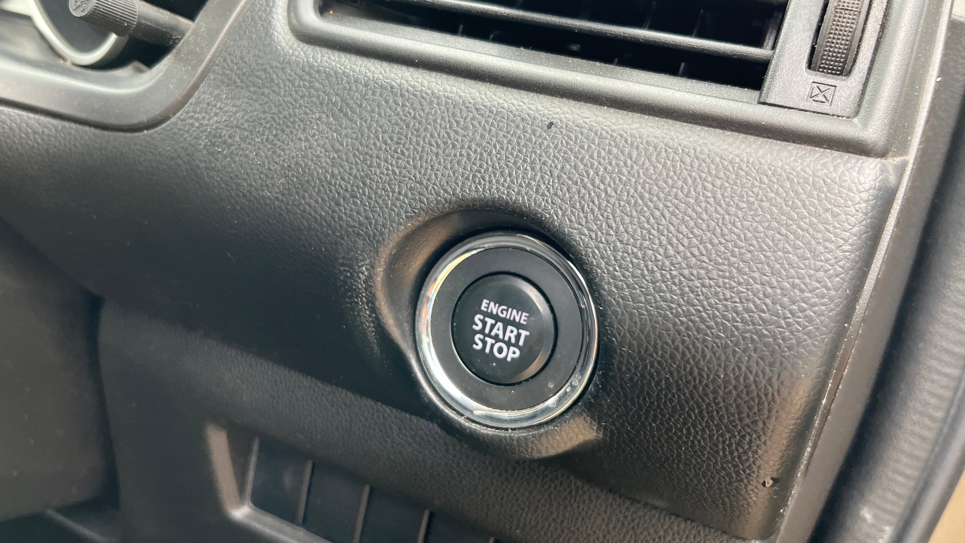 View 2023 Maruti Suzuki 1000 Base Variant Image 34 Used 2023 Maruti Suzuki 1000 Base Variant Image 34