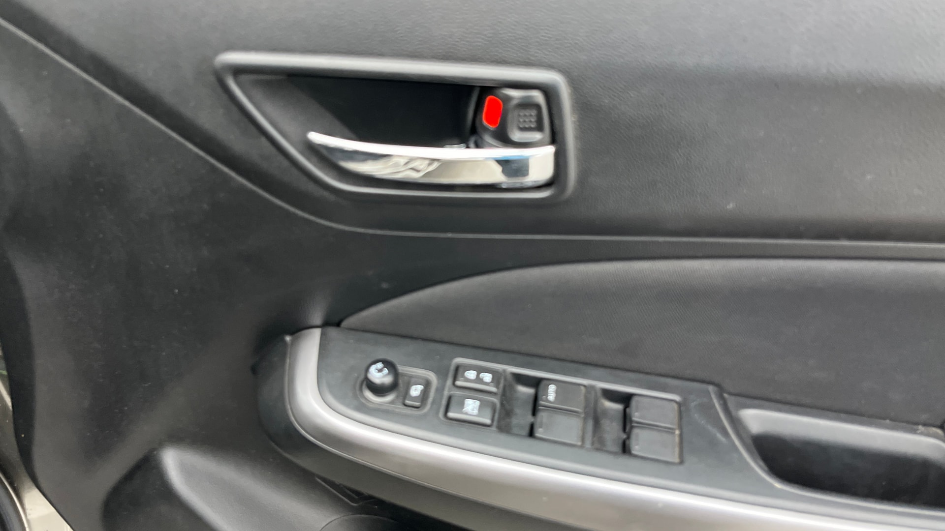View 2023 Maruti Suzuki 1000 Base Variant Image 33 Used 2023 Maruti Suzuki 1000 Base Variant Image 33