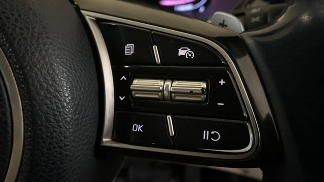 View Kia Carens Image 3 Used Kia Carens Image 3
