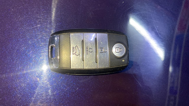View Kia Carens Image 20 Used Kia Carens Image 20