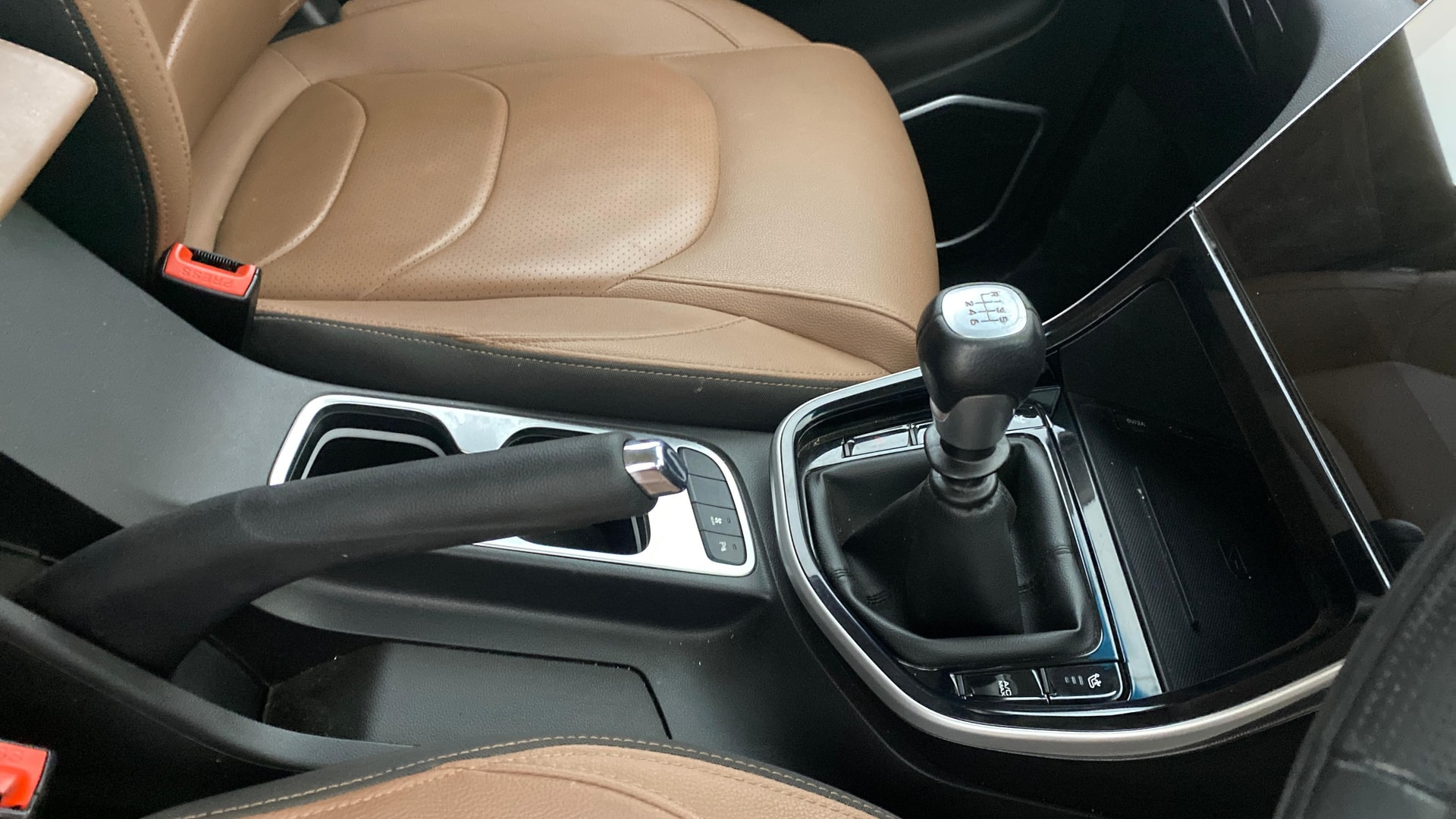 Used 2024 MG Hector Plus Used 2024 MG Hector Plus