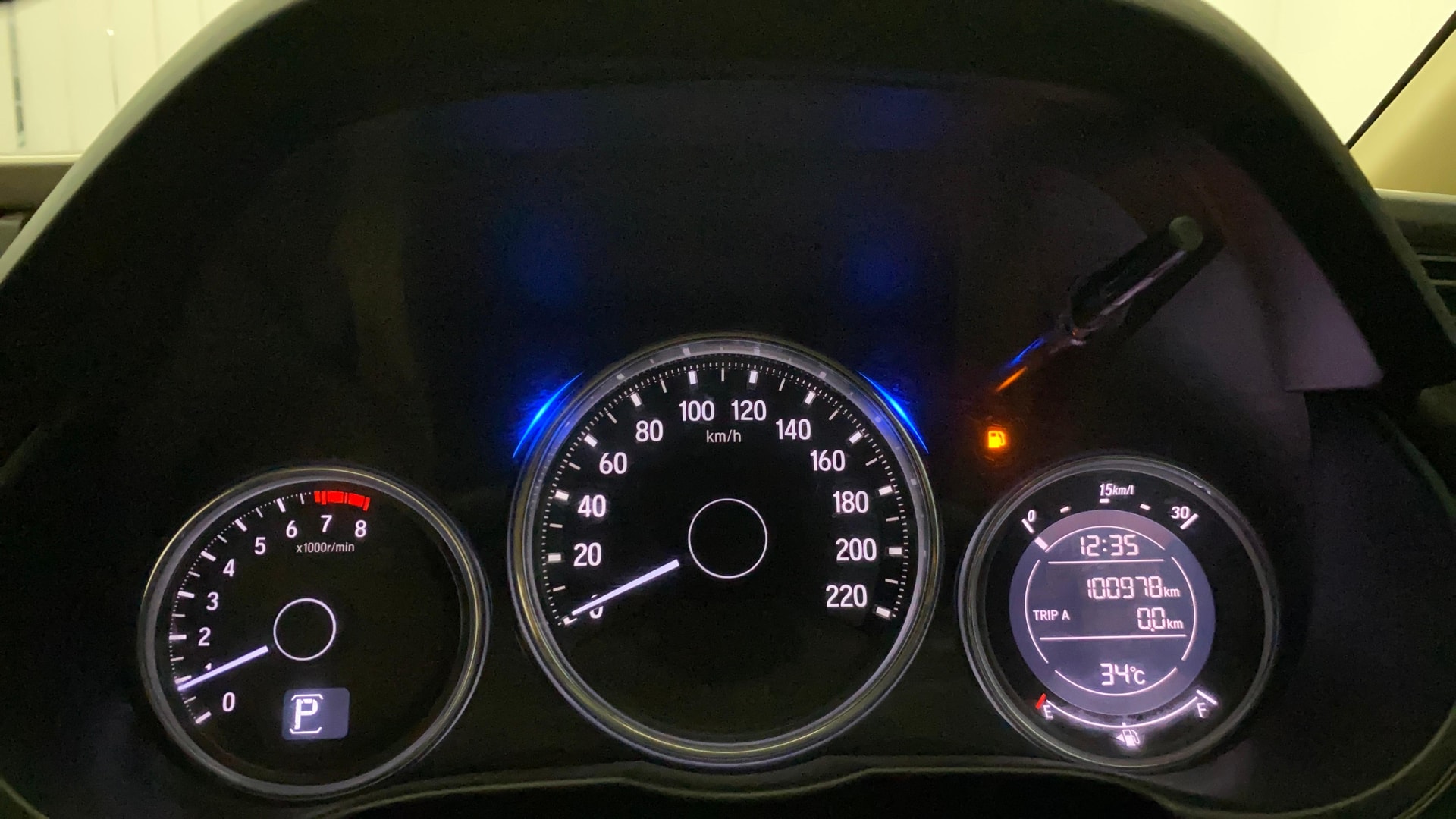 View 2017 Honda City ZX MT Diesel Anniversary Edition Image 22 Used 2017 Honda City ZX MT Diesel Anniversary Edition Image 22
