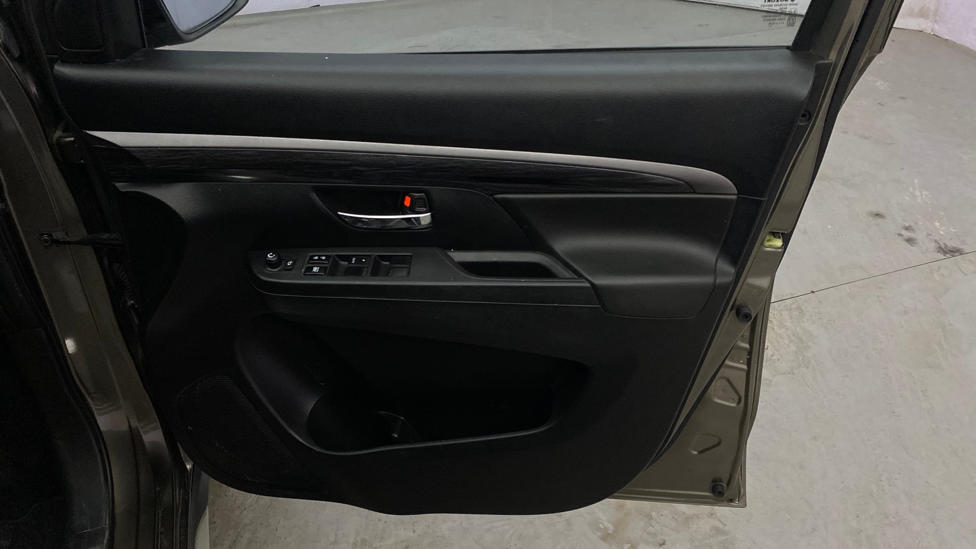 View 2020 Maruti Suzuki 1000 Base Variant Image 35 Used 2020 Maruti Suzuki 1000 Base Variant Image 35