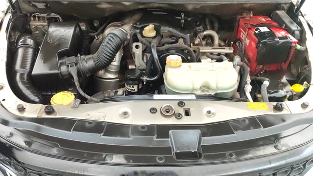 View Tata Hexa Image 41 Used Tata Hexa Image 41