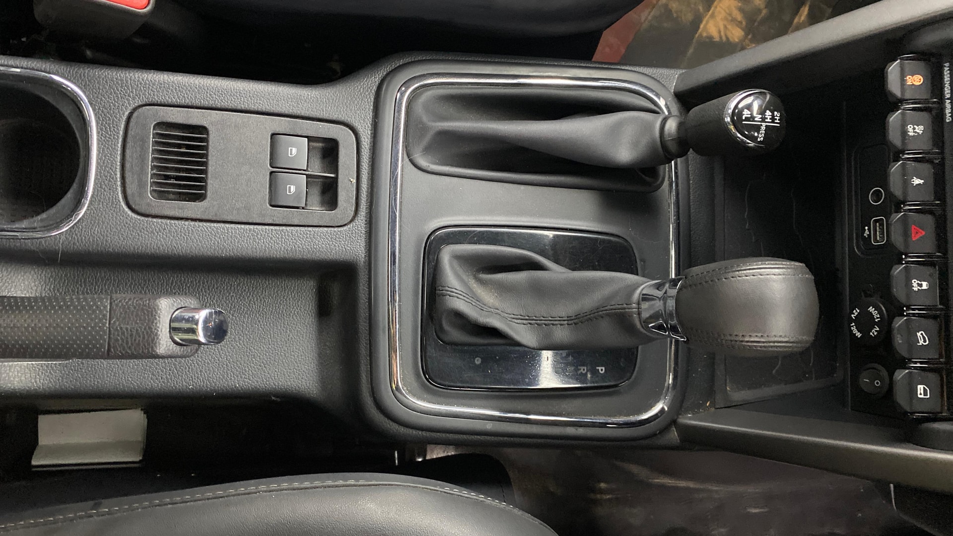 Used 2022 Mahindra Thar Used 2022 Mahindra Thar