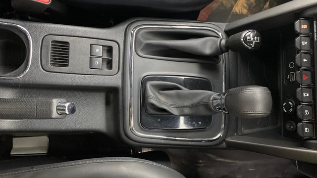 View Mahindra Thar Image 39 Used Mahindra Thar Image 39