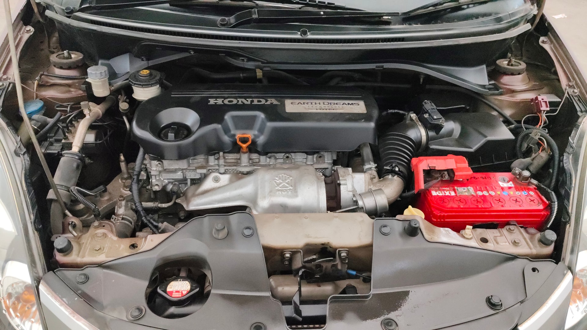 View 2015 Honda Mobilio E Diesel Image 40 Used 2015 Honda Mobilio E Diesel Image 40