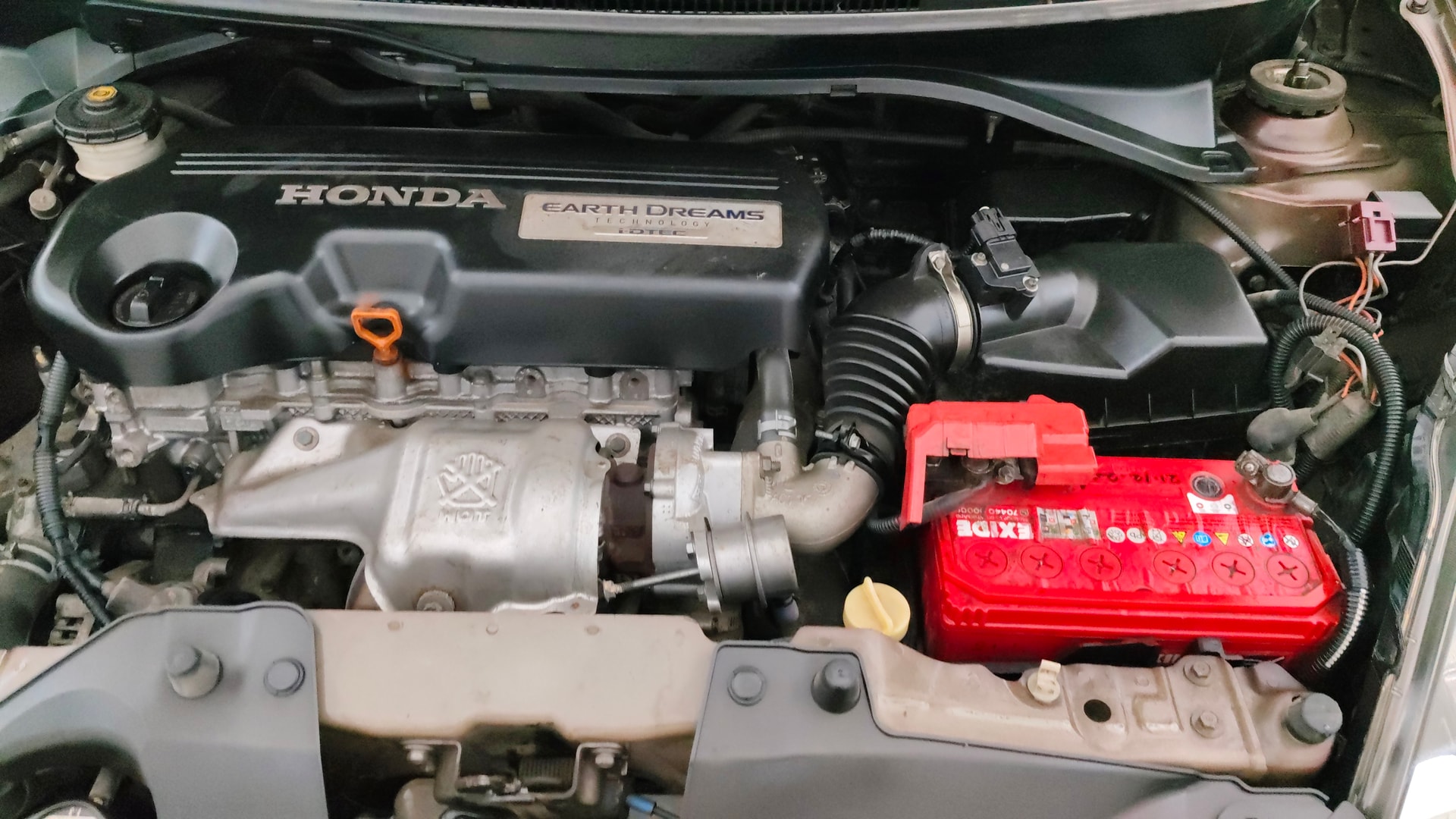 View 2015 Honda Mobilio E Diesel Image 13 Used 2015 Honda Mobilio E Diesel Image 13