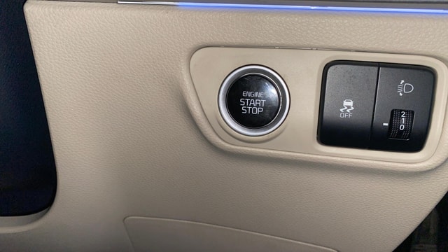 View Kia Carens Image 42 Used Kia Carens Image 42