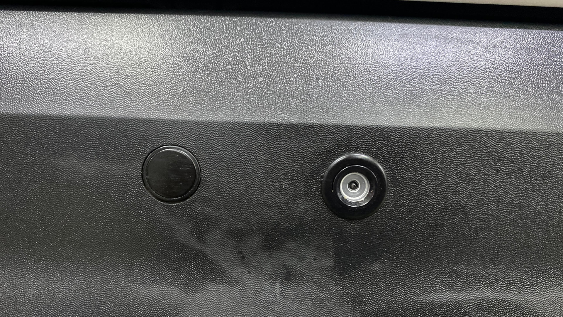 View 2020 Renault Triber RXE Image 24 Used 2020 Renault Triber RXE Image 24