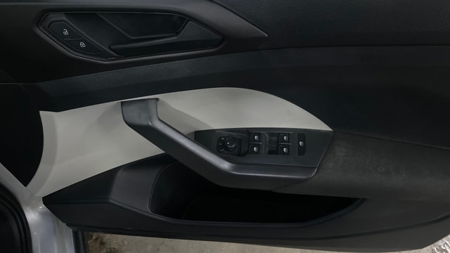 View Volkswagen Taigun Image 38 Used Volkswagen Taigun Image 38