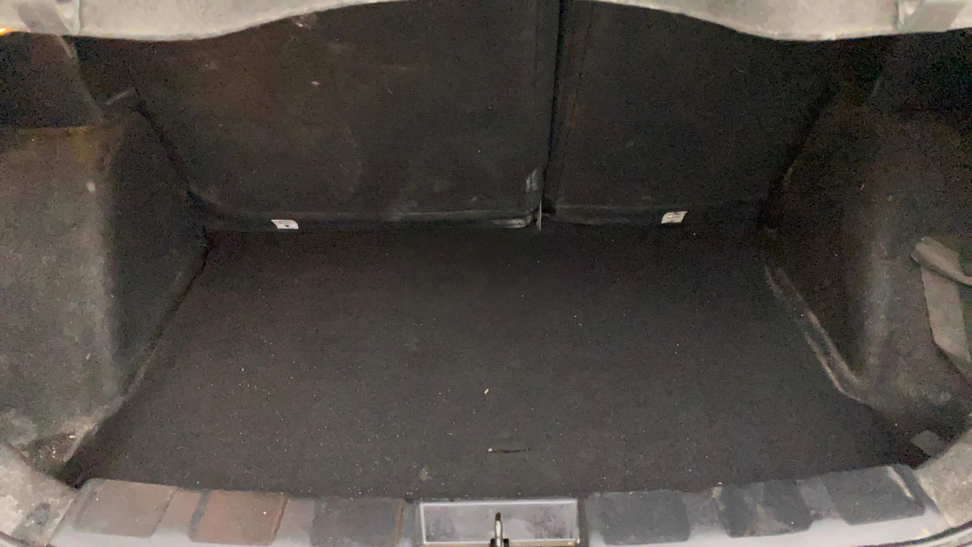 View 2022 Tata Nexon Revotron XZ Plus Dark Image 7 Used 2022 Tata Nexon Revotron XZ Plus Dark Image 7
