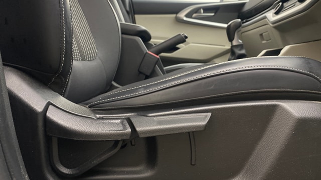 View Kia Carens Image 20 Used Kia Carens Image 20