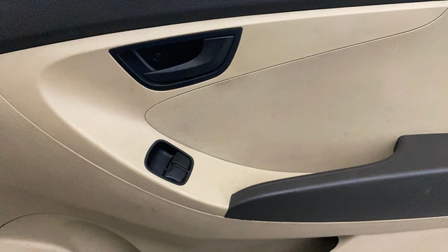 View Hyundai EON Image 41 Used Hyundai EON Image 41