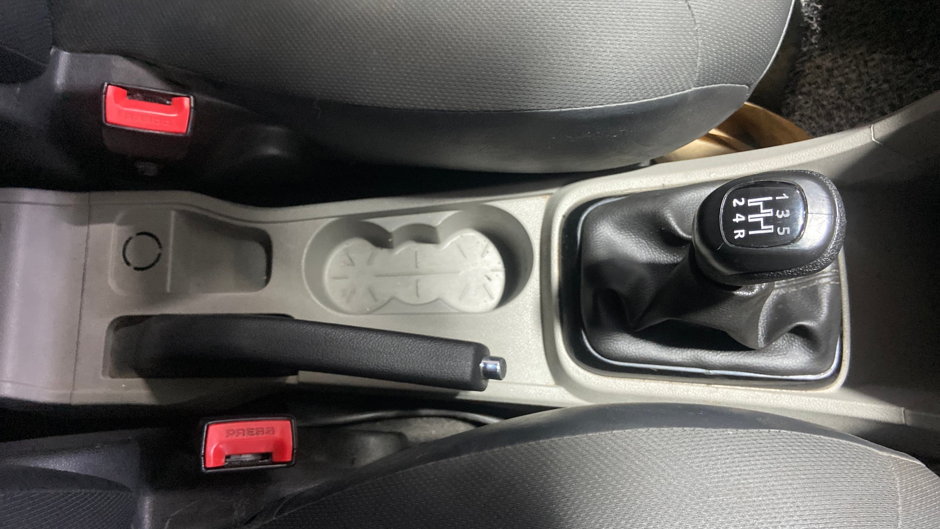 View 2018 Tata Tiago Revotorq XB Image 38 Used 2018 Tata Tiago Revotorq XB Image 38
