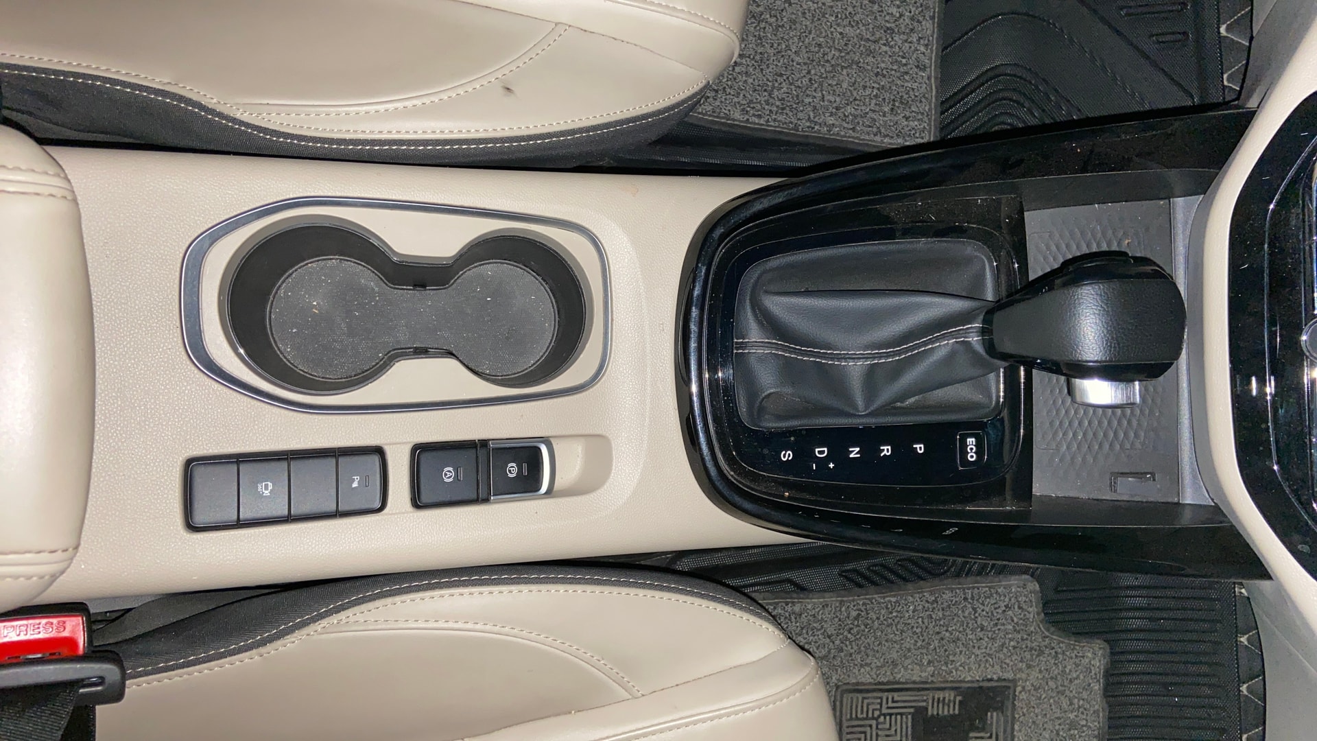 View 2021 MG Hector Sharp CVT Petrol Image 40 Used 2021 MG Hector Sharp CVT Petrol Image 40