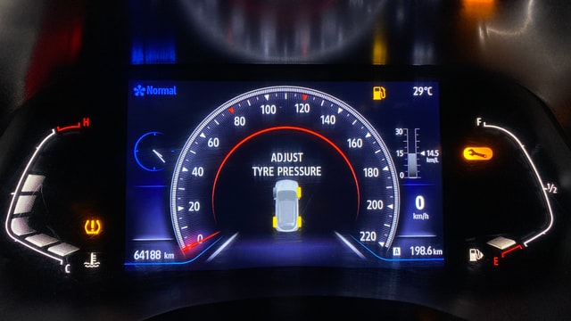 View Renault Kiger Image 21 Used Renault Kiger Image 21