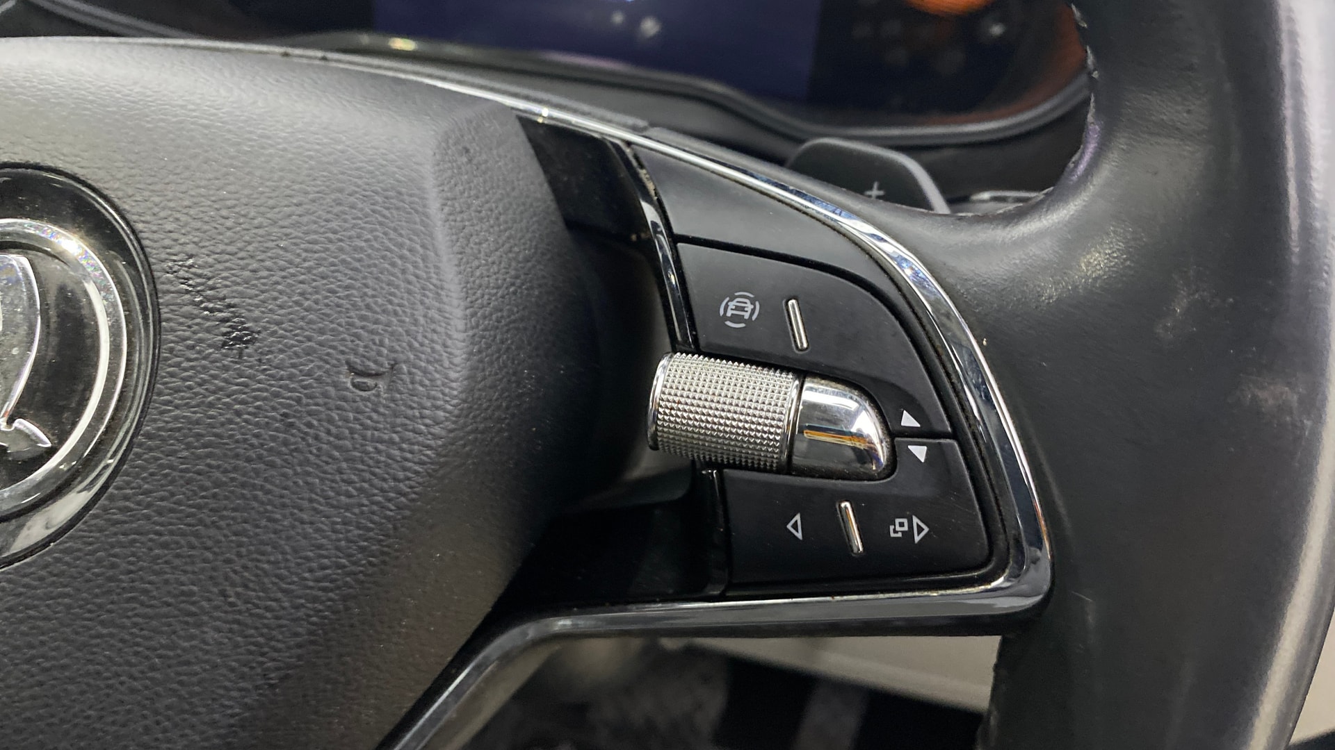 View 2024 Skoda Kushaq Style 1.0 TSI AT Image 3 Used 2024 Skoda Kushaq Style 1.0 TSI AT Image 3