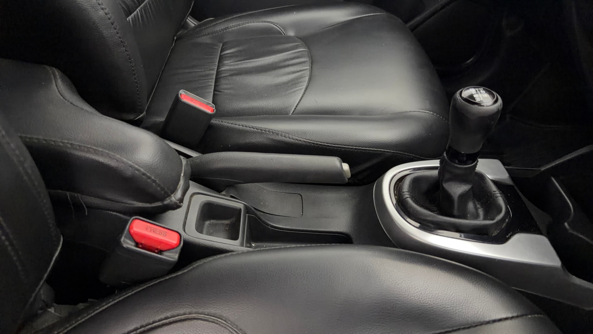View 2019 Honda WR-V S MT Diesel Edge Edition Image 41 Used 2019 Honda WR-V S MT Diesel Edge Edition Image 41