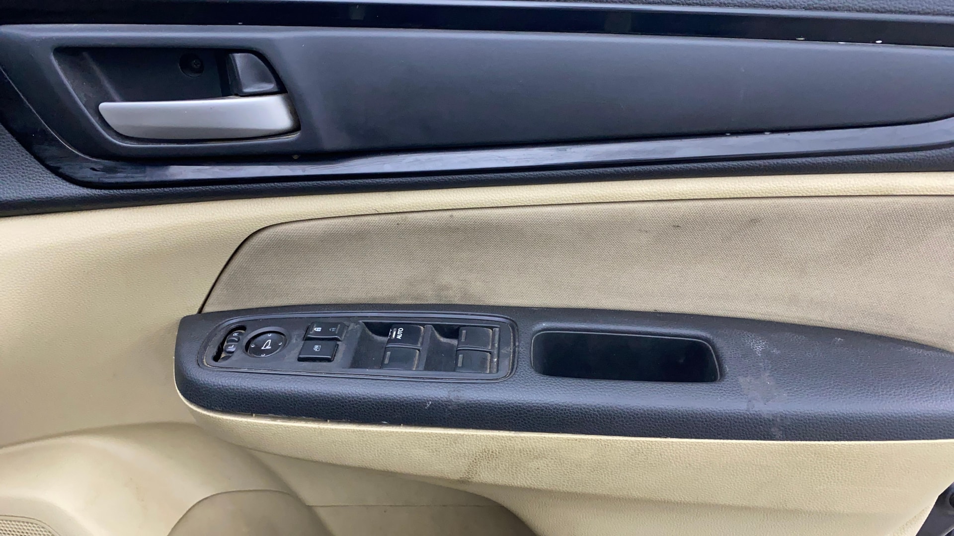 View 2019 Honda Amaze E MT Petrol BS IV Image 33 Used 2019 Honda Amaze E MT Petrol BS IV Image 33