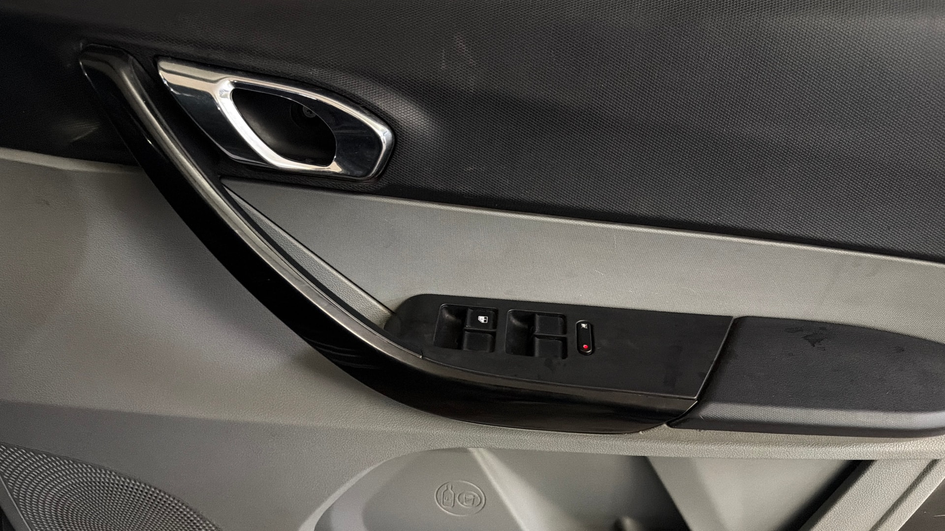View 2020 Tata Tiago Revotorq XB Image 33 Used 2020 Tata Tiago Revotorq XB Image 33