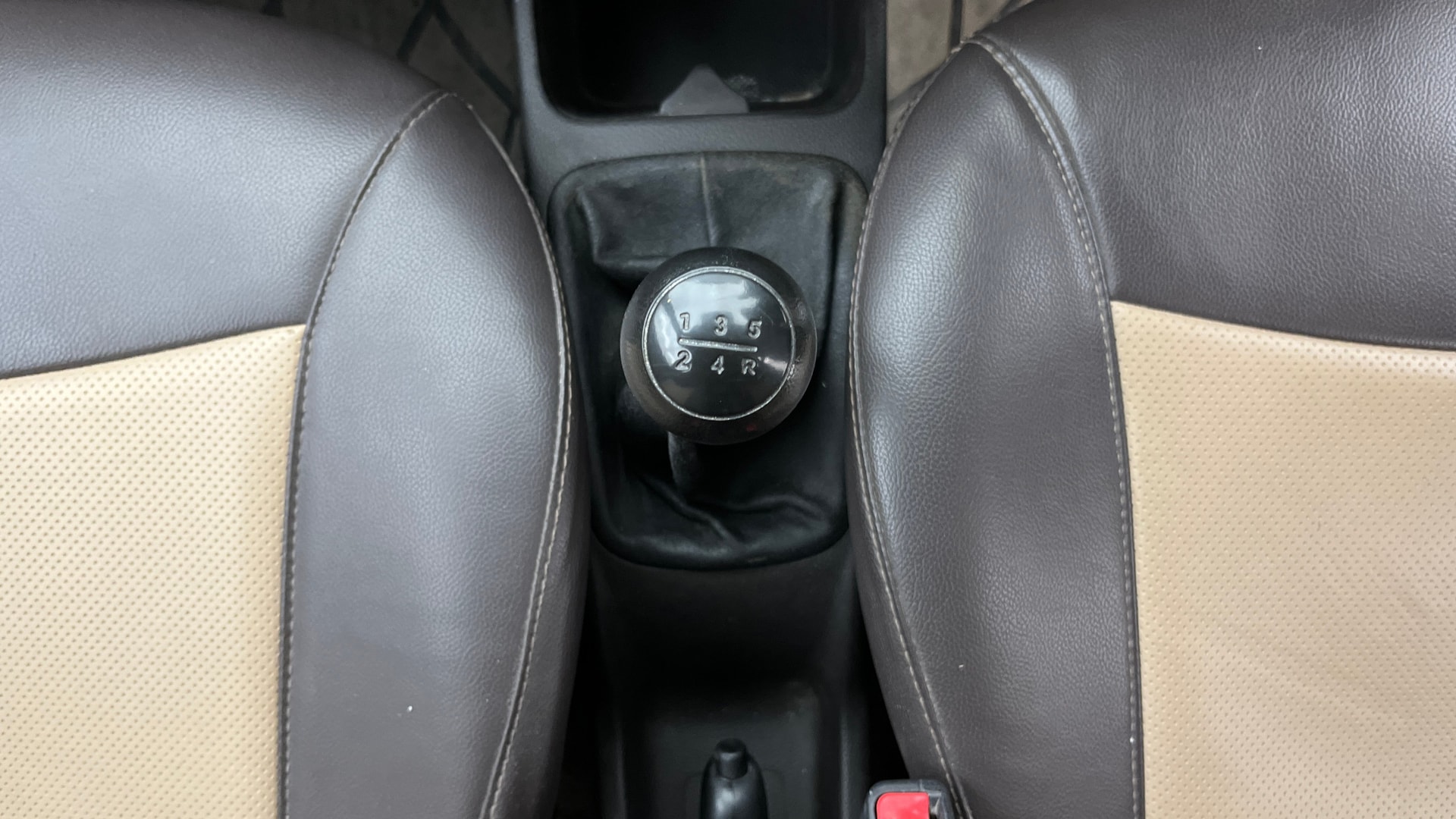 Used 2014 Hyundai EON Used 2014 Hyundai EON