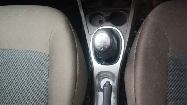 View Renault Duster Image 37 Used Renault Duster Image 37