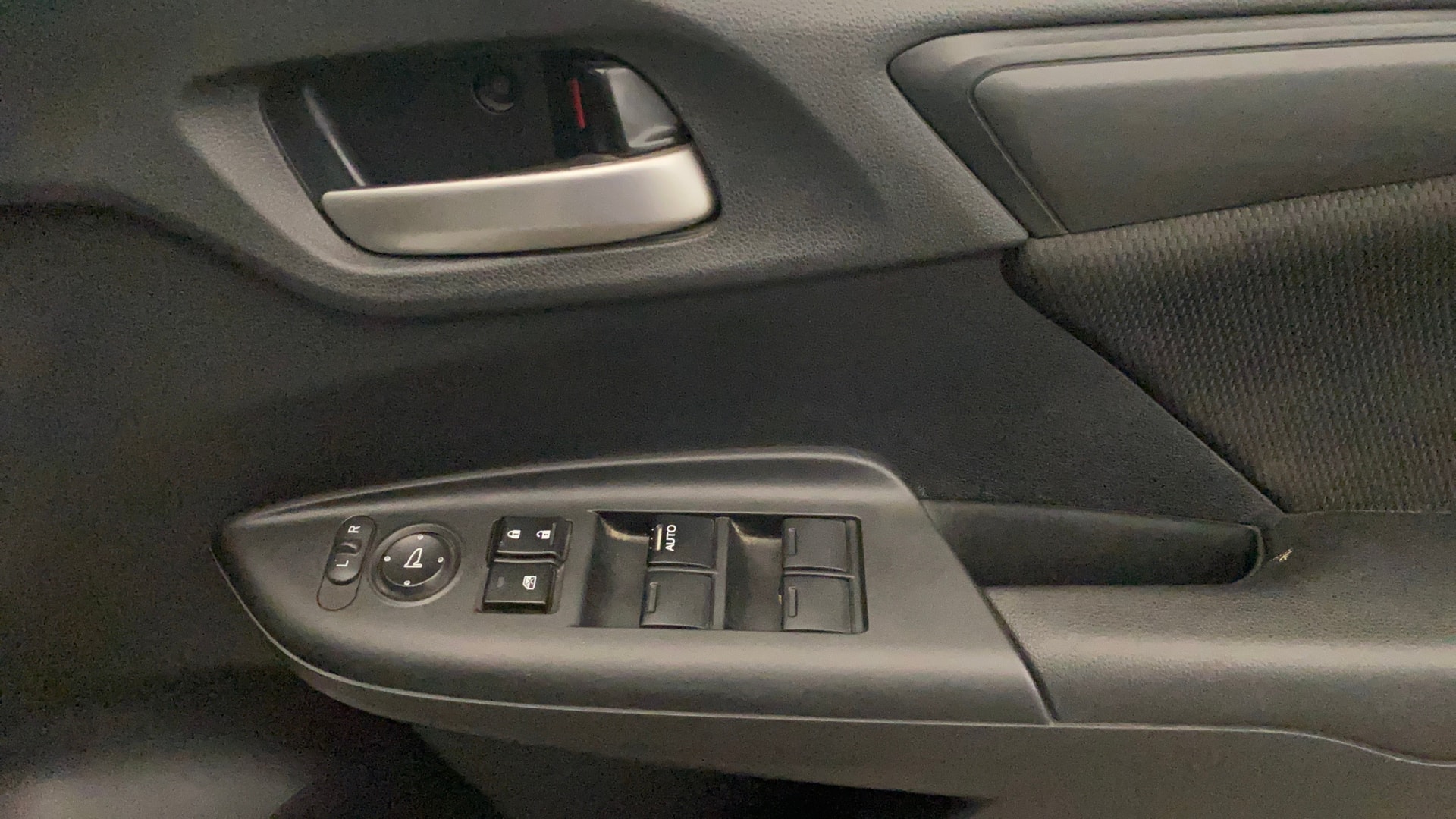 View 2019 Honda WR-V S MT Diesel Edge Edition Image 32 Used 2019 Honda WR-V S MT Diesel Edge Edition Image 32