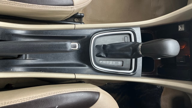 View Maruti Suzuki 1000 Image 38 Used Maruti Suzuki 1000 Image 38