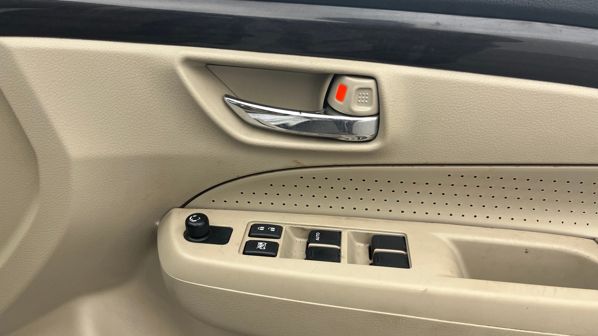 Used 2016 Maruti Suzuki 1000 Used 2016 Maruti Suzuki 1000